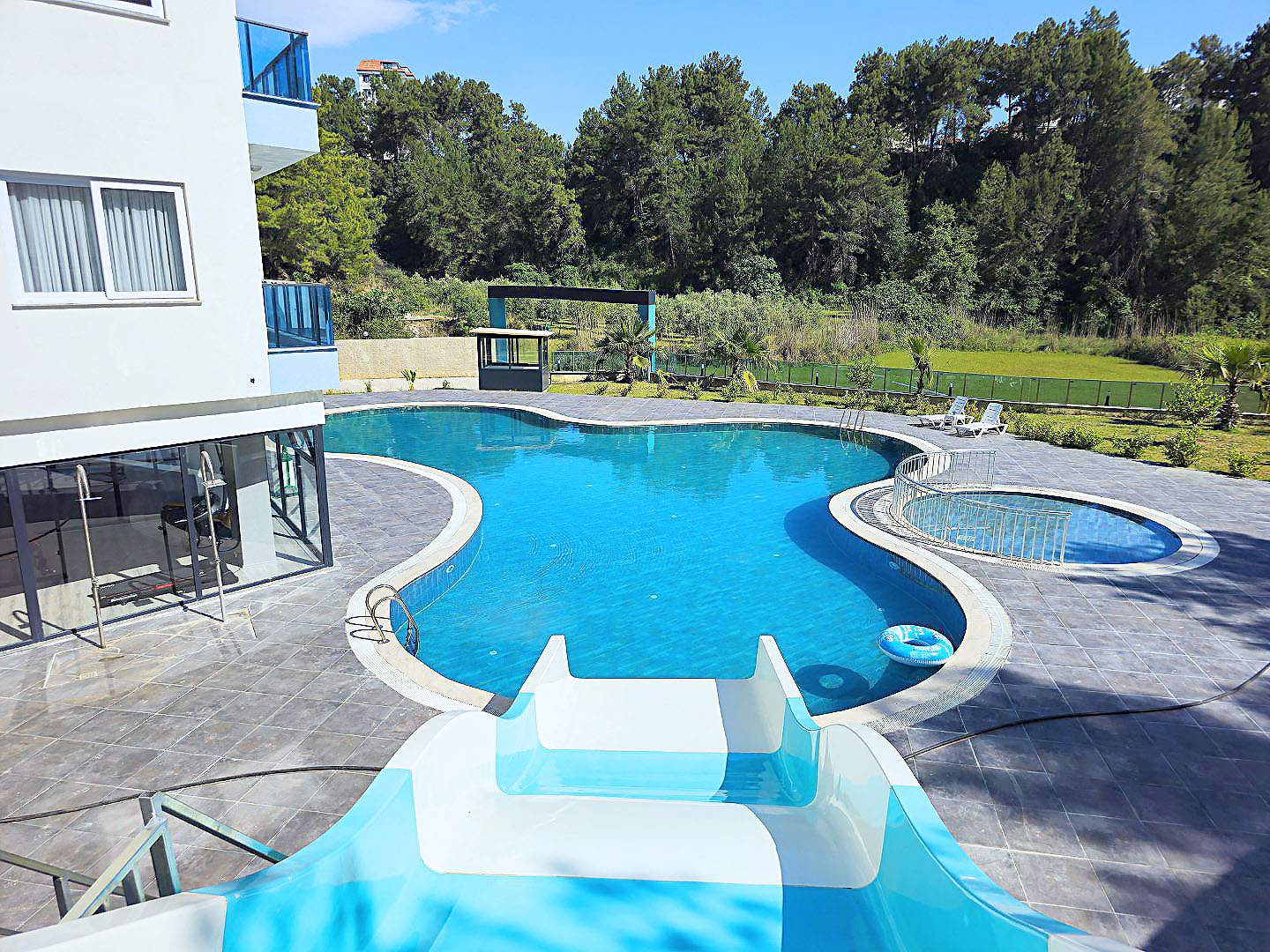 Aqua Residence